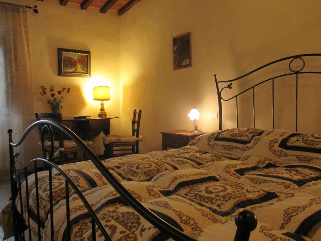 Podere Pian Dei Gelsi Volterra Exteriör bild