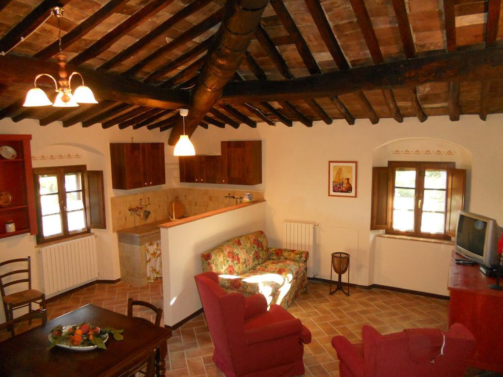 Podere Pian Dei Gelsi Volterra Exteriör bild