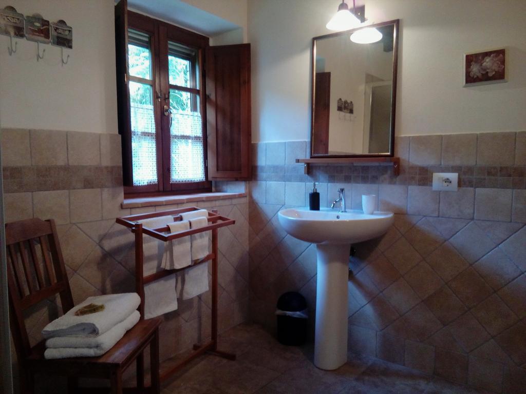 Podere Pian Dei Gelsi Volterra Exteriör bild